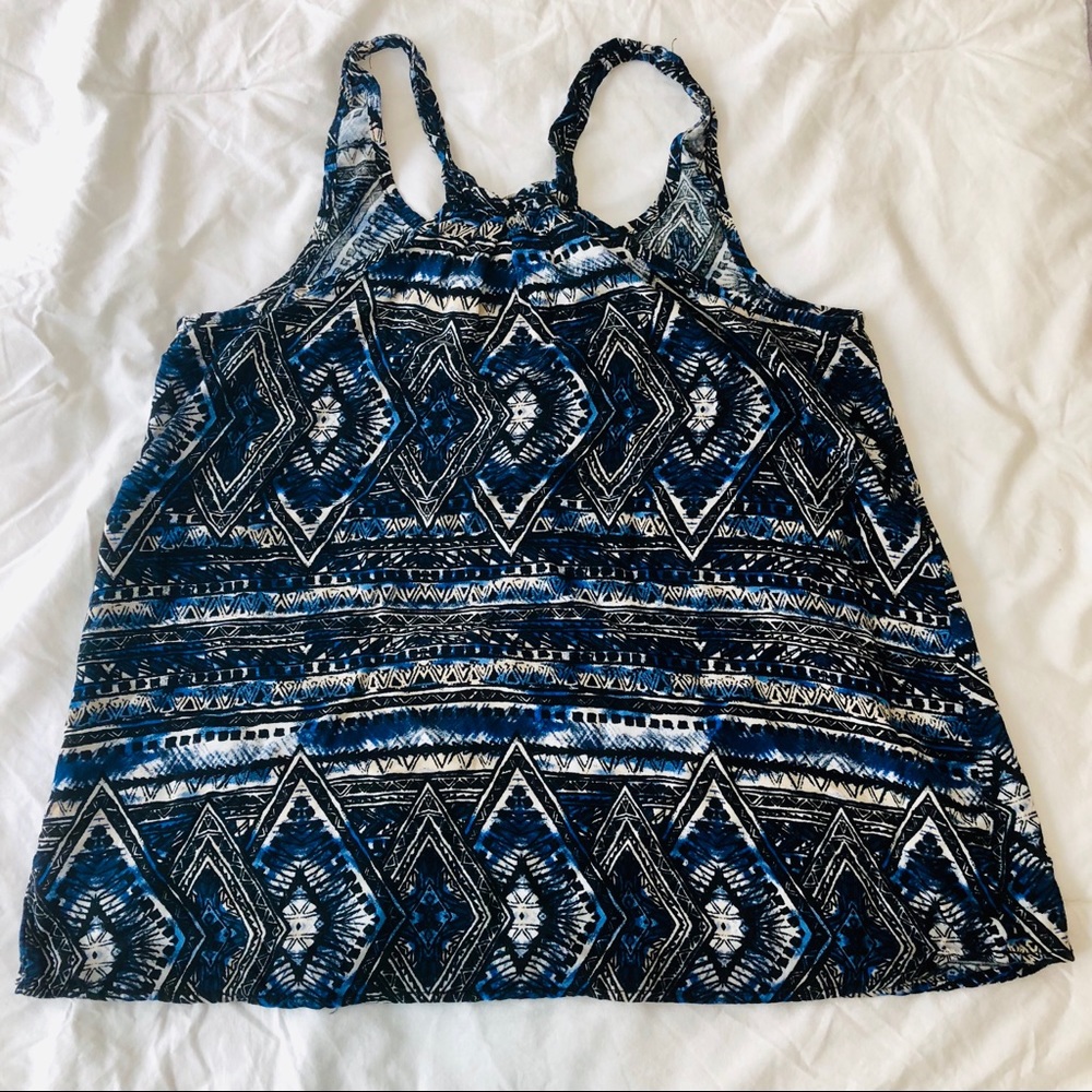 Flowy Aztec Tank - Picture 3 of 3
